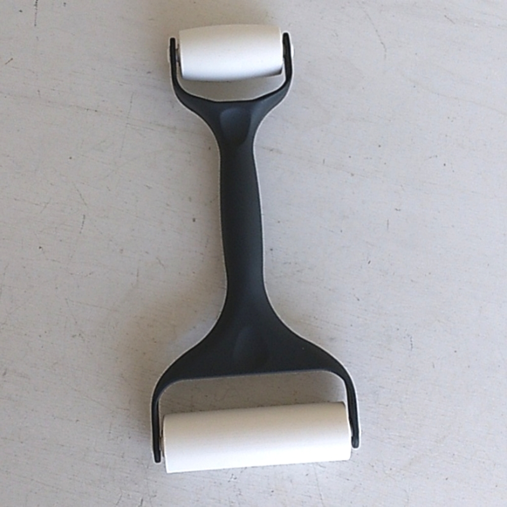 Pampered Chef Bakers Roller